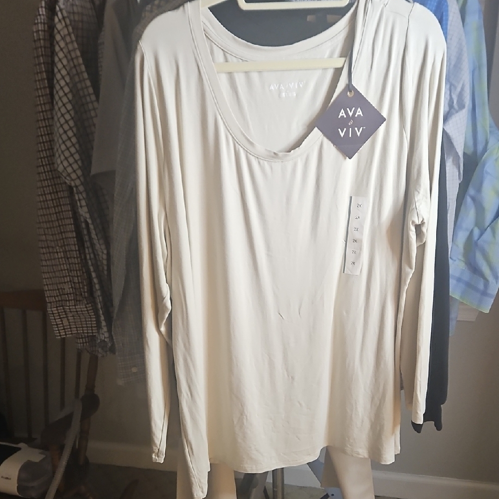 Ava & Viv‎ Off-White Long Sleeve Shirt